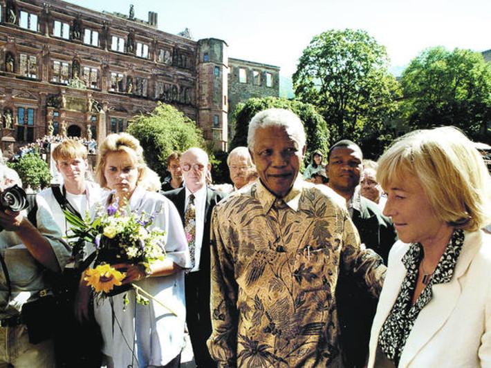 Foto: RNZ Nelson Mandela im Schlosshof